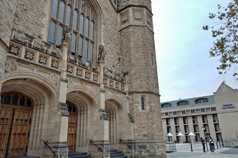 Adelaide's Best Walking Tour - New South Wales Tourism  1