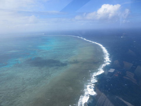 Reef And Island Scenic Flight From Airlie Beach - New South Wales Tourism  2
