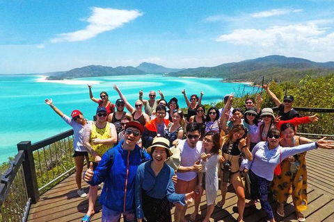 Fly & Cruise Package With Lunch - New South Wales Tourism  4
