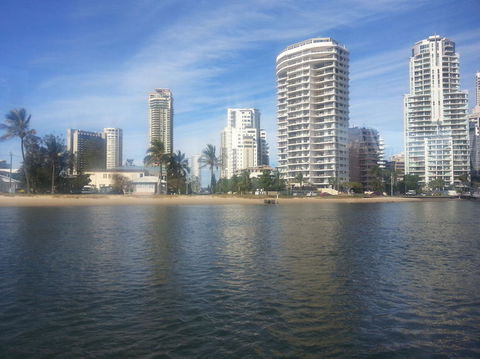Lunch Buffet Cruise On The Gold Coast - New South Wales Tourism  3