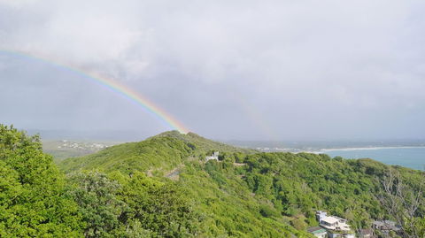 Chill Out At Byron Bay From Gold Coast - New South Wales Tourism  4