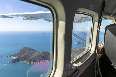 Scenic Flight - Great Barrier Reef, Heart Reef, Whitehaven Beach & Hill Inlet! - New South Wales Tourism  7