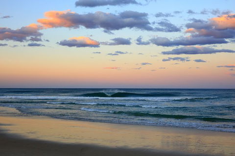 10-Day Surf Adventure From Brisbane To Sydney Including Coffs Harbour, Byron Bay And Gold Coast - New South Wales Tourism  7