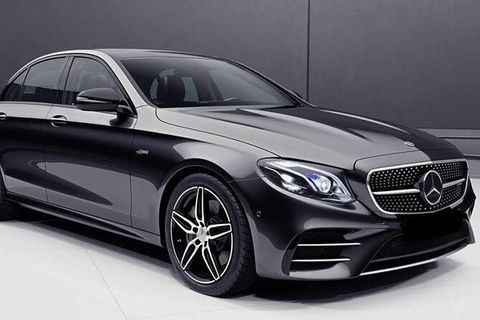 Brisbane Private Chauffeured Airport Transfer - New South Wales Tourism  1