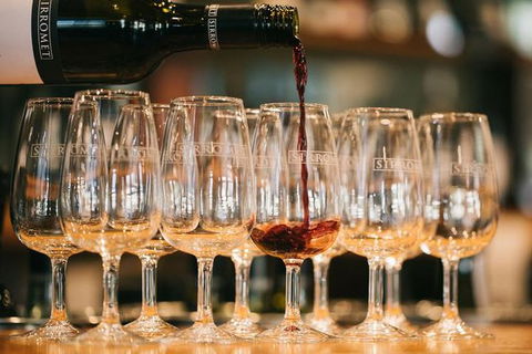 Queensland Food Tour: Ultimate Delectable Wining And Dining Experience - New South Wales Tourism  1