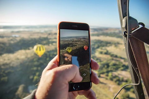 Greater Brisbane Hot Air Balloon Flights - City & Country Views - 1 Hour Flight! - New South Wales Tourism  5