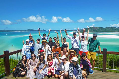 Whitsunday Island Boat Adventure - New South Wales Tourism  11