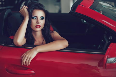 Luxury Brisbane Airport Transfers To And From Surfers Paradise For 4 Person - New South Wales Tourism  0