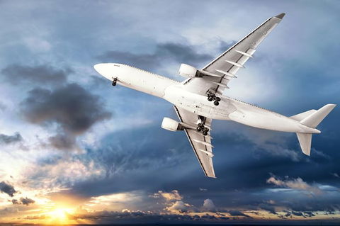 Luxury Brisbane Airport Transfers To And From Broadbeach For Up To 4 Ppl - New South Wales Tourism  0