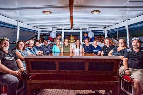 Shaolin Sunset Sailing Aboard Authentic Chinese Junk Boat - New South Wales Tourism  5