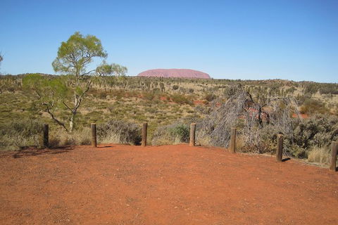 Overnight Uluru Adventure Safari - New South Wales Tourism  1