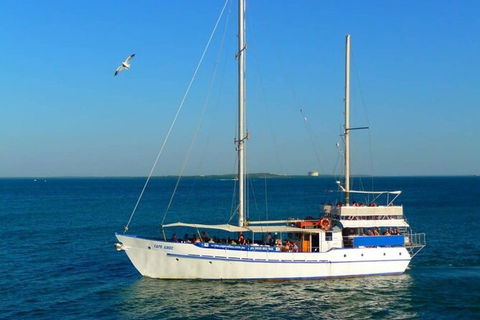 Darwin Sunset Dinner Cruise On Cape Adieu - New South Wales Tourism  4