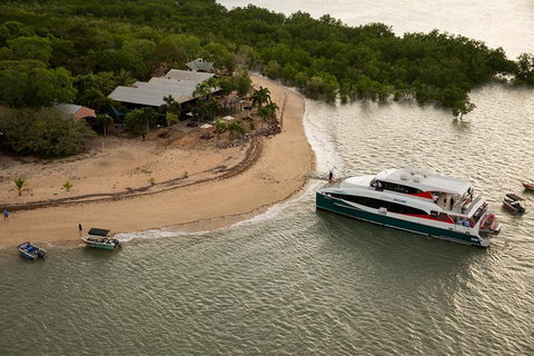 Crab Claw Island Resort Cruise And Seafood Buffet - New South Wales Tourism  5