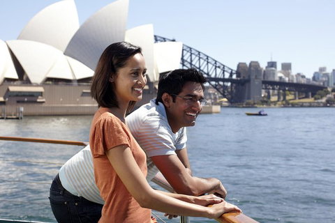 Sydney Harbour Hop On Hop Off Cruise With Taronga Zoo Entry - New South Wales Tourism  1