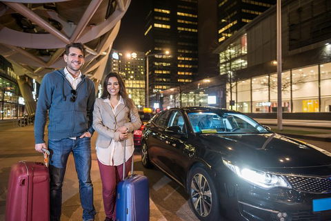 Sydney Airport Arrival Transfer (Airport To Sydney Central Business District) - New South Wales Tourism  2
