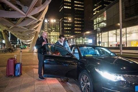 Sydney Airport Arrival Transfer (Airport To Sydney Central Business District) - New South Wales Tourism  10