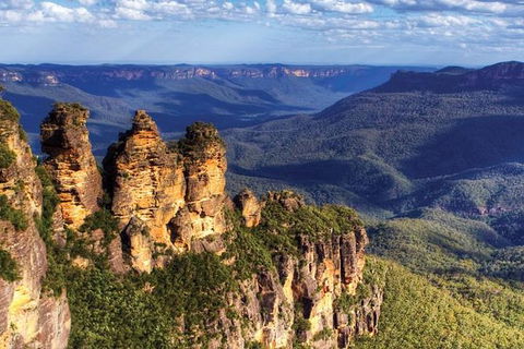 Blue Mountains Day Tour Including Three Sisters, Scenic World And Wildlife Park - New South Wales Tourism  0