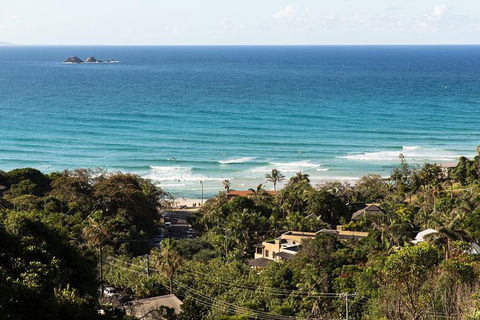 Byron Bay And Beyond Tour Including Cape Bryon Lighthouse Crystal Castle And Bangalow - New South Wales Tourism  16
