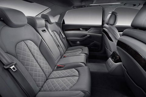 Arrival Private Transfer Sydney Airport SYD To Sydney By Business Class Car - New South Wales Tourism  3