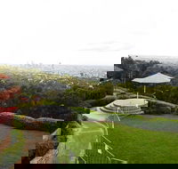 Personal Private Chauffeur driven Guided Tours - New South Wales Tourism 