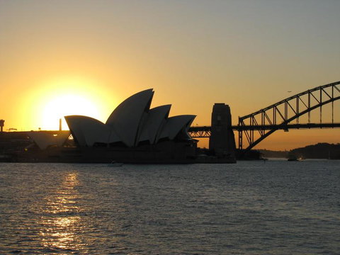 Sydney Attraction Pass Including Taronga Zoo, Sydney Opera House, SEA LIFE Sydney Aquarium - New South Wales Tourism  3