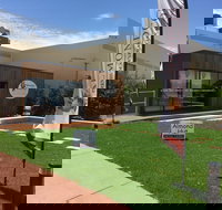 Almondco Almond Hut - New South Wales Tourism 