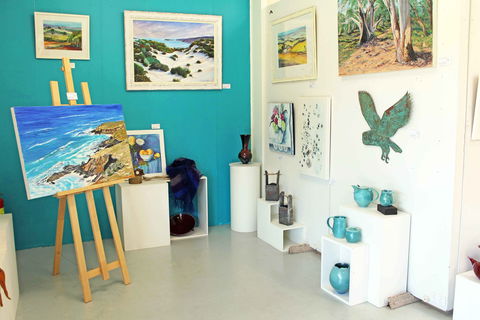 Artworks Gallery - New South Wales Tourism  0