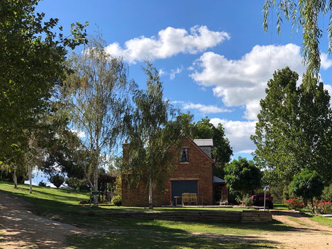 Athol Gardens - New South Wales Tourism  1