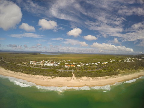 Castaways Beach - New South Wales Tourism  0