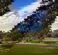 Commercial Golf Course - New South Wales Tourism 