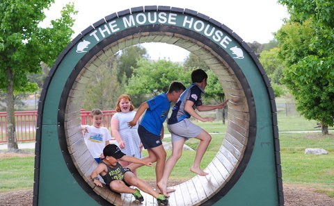 Heritage Park - New South Wales Tourism  1