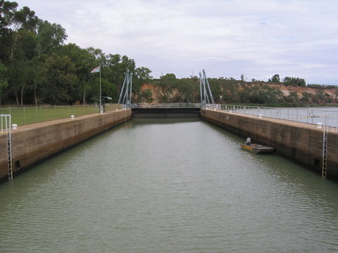 Lock 4 - New South Wales Tourism  0