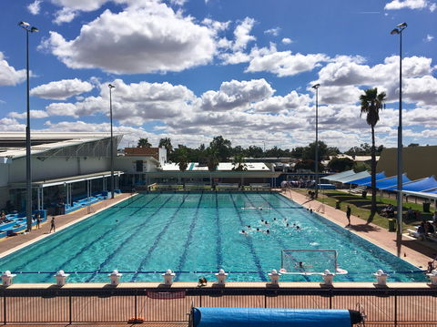 Oasis Regional Aquatic Centre - New South Wales Tourism  2