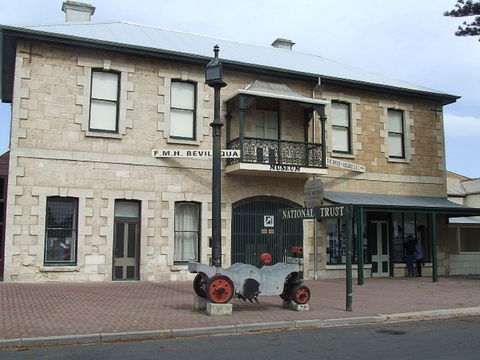 The Old Wool And Store Grain Museum Beachport - New South Wales Tourism  1
