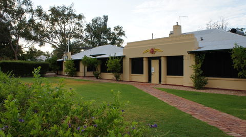 Alice Springs Heritage Precinct - New South Wales Tourism  0