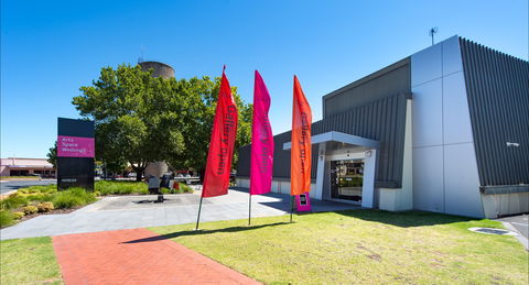 Arts Space Wodonga - New South Wales Tourism  1