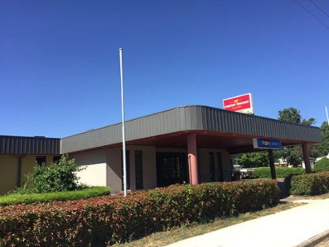 Boorowa Ex-Services And Citizens Club - New South Wales Tourism  0