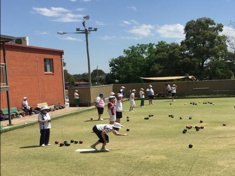 Boorowa Ex-Services And Citizens Club - New South Wales Tourism  2