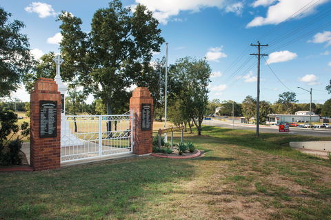 Eton - New South Wales Tourism  2