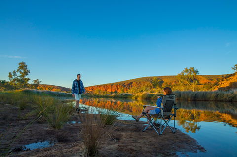 Glen Helen Gorge - New South Wales Tourism  2