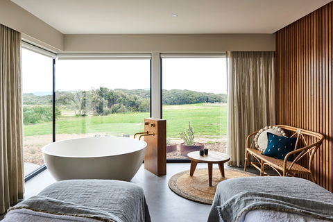 Lon Spa - New South Wales Tourism  0