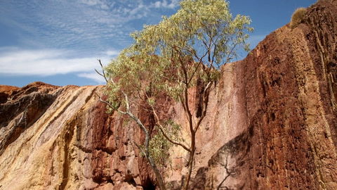 Ochre Pits - New South Wales Tourism  0