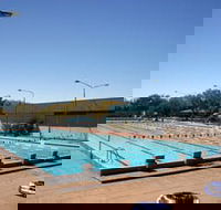 Phillip Swimming Centre - New South Wales Tourism 
