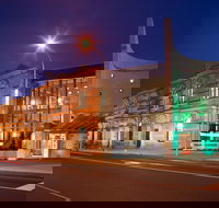 The Riddoch  Main Corner Complex - New South Wales Tourism 