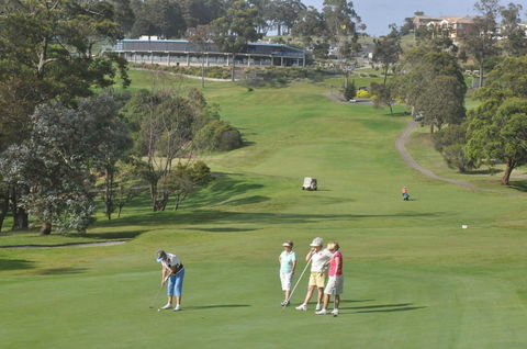 Tura Beach Country Club - New South Wales Tourism  0