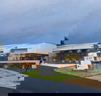 Varias Restaurant and Function Centre at the Queensland College of Wine Tourism - New South Wales Tourism 