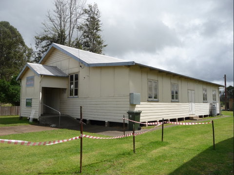 Wallarobba Memorial Hall - New South Wales Tourism  0