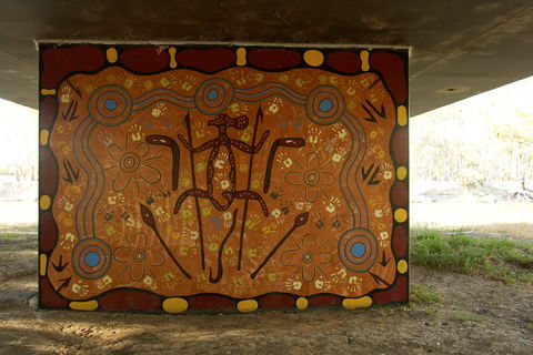 Warakirri Murals - New South Wales Tourism  1