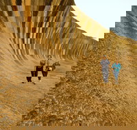 Wave Rock - New South Wales Tourism 