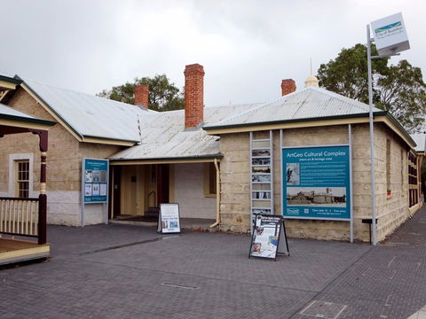 ArtGeo Cultural Complex - New South Wales Tourism  1